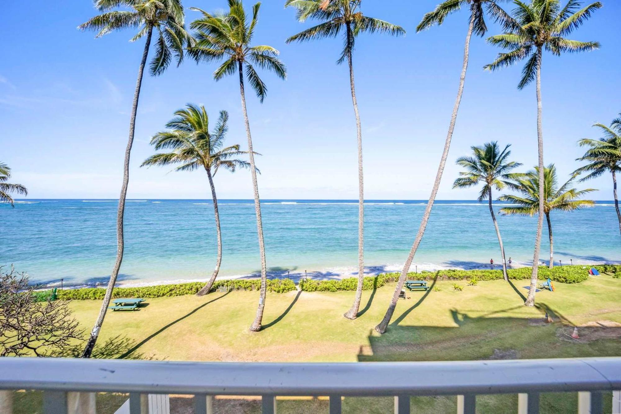 Beautiful Beachfront Condo Laie Kültér fotó